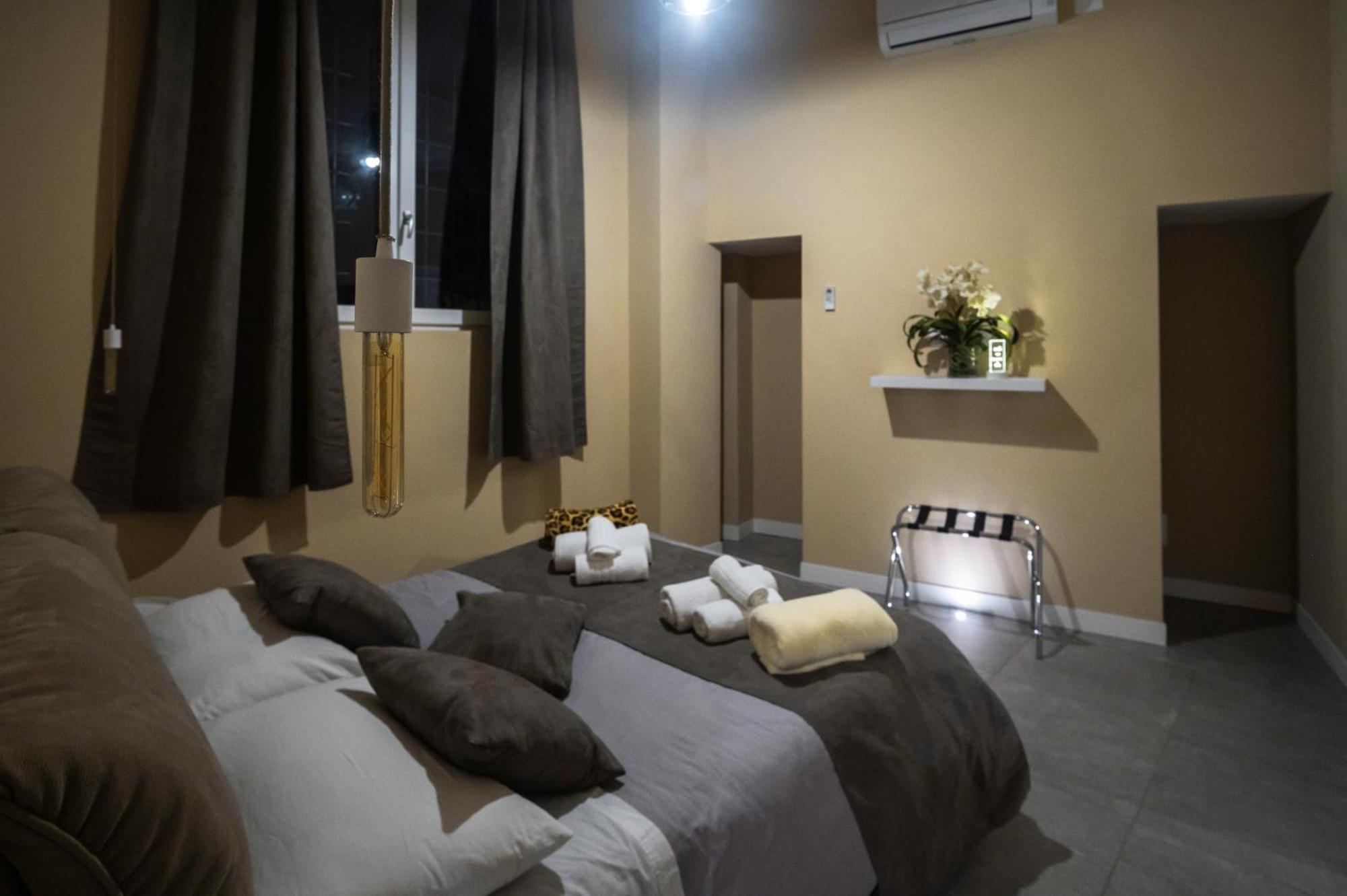 Lemon Apartment Rom